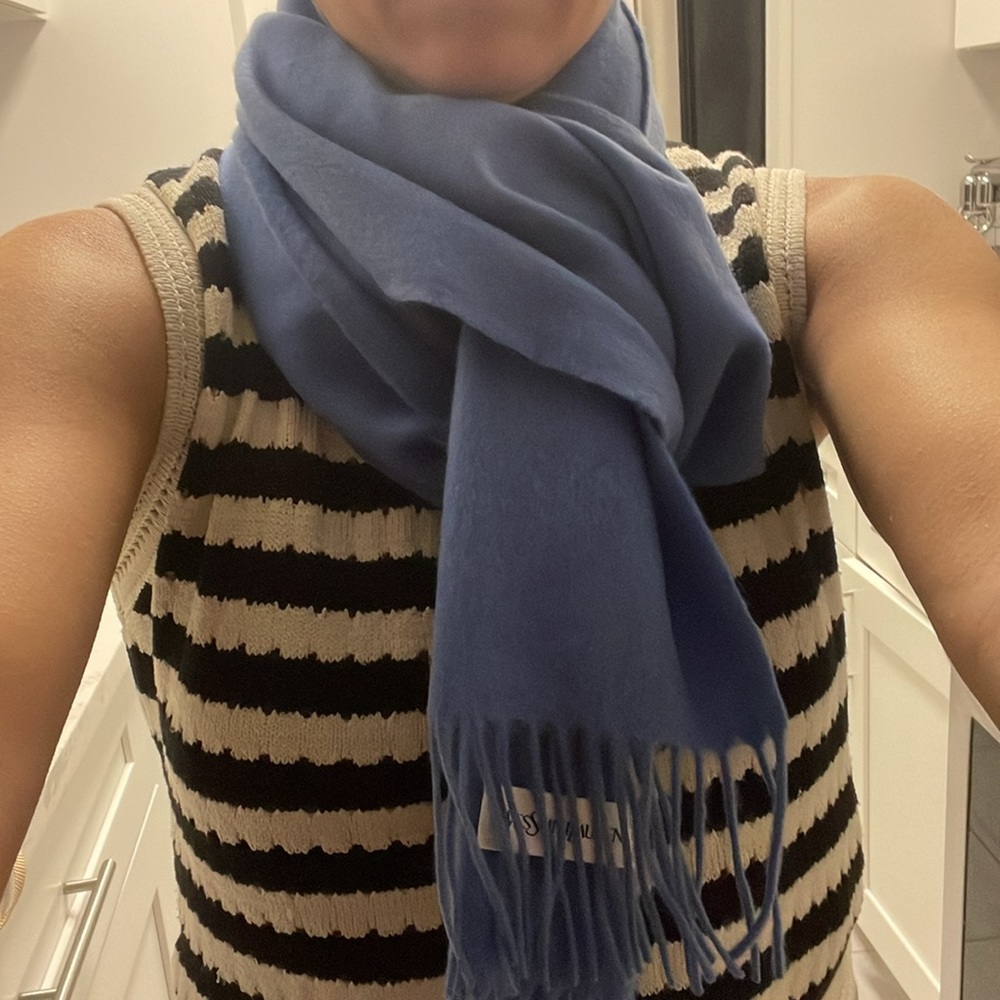 YSL Wool/Cashmere light blue scarf - Picture 8 of 8